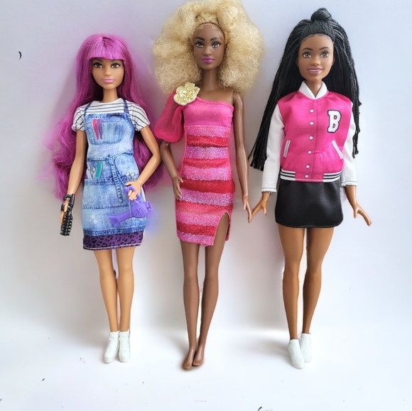 Other - Barbie Doll Lot 3 Dolls